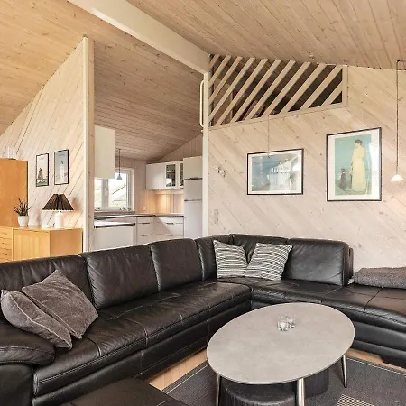 10 Person In Lokken-by Traum Hébergement de vacances