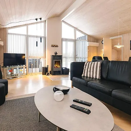 度假居 10 Person In Lokken-by Traum *