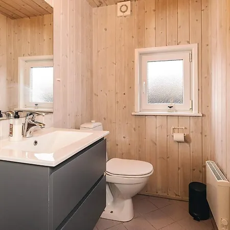 度假居 10 Person In Lokken-by Traum