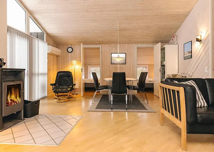 Сasa de vacaciones 10 Person In Lokken-by Traum